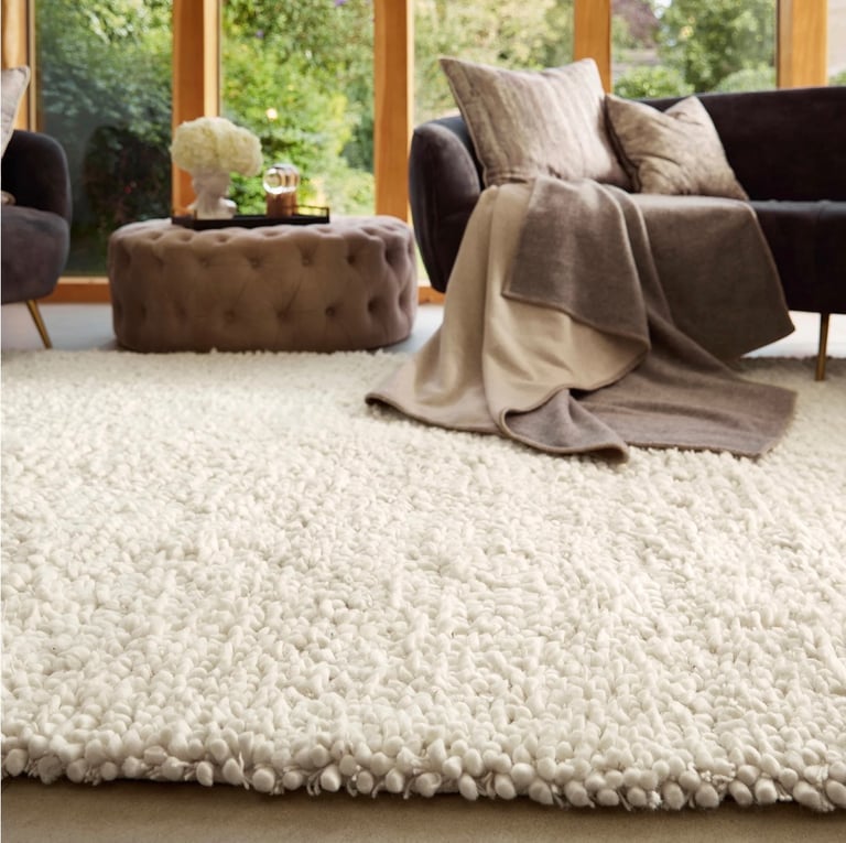 image for Very thick top quality Maine ivory rug .  Size 120 cm x 170 cm 
