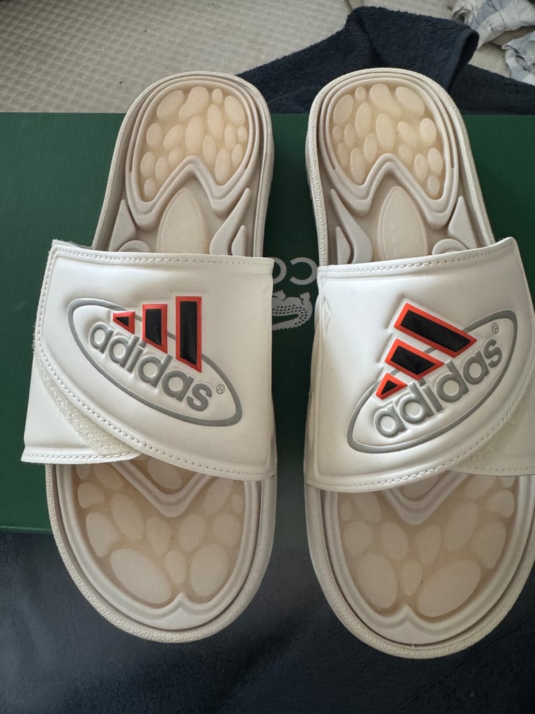 Adidas adisage sliders