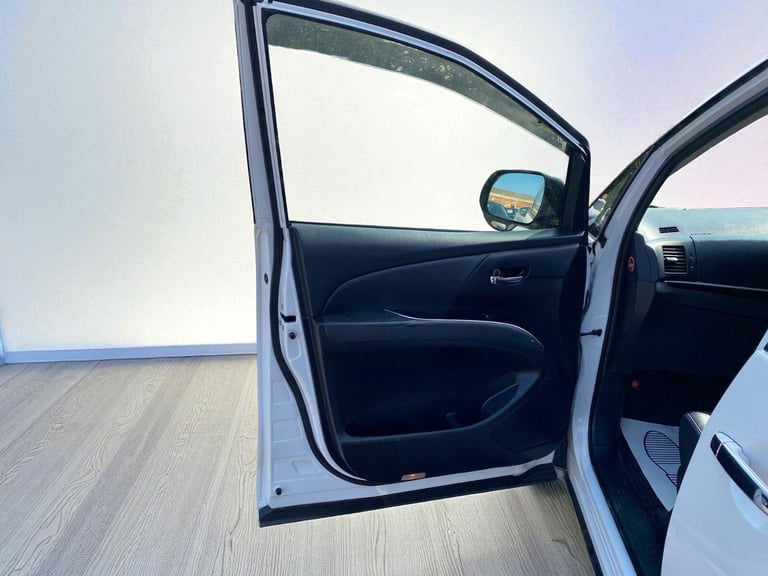 2013 Toyota Estima 2.4 AUTOMATIC 7 SEATER GAS CONVERTED Petrol