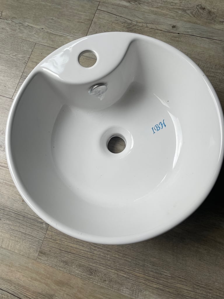 image for Brand new Countertop basin