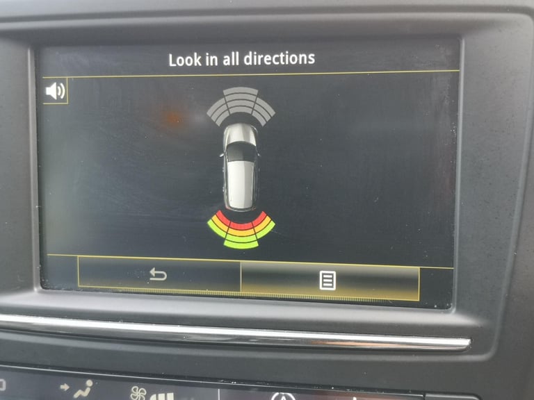 2017 Renault Kadjar 1.5 dCi Dynamique S Nav Euro 6 (s/s) 5dr HATCHBACK Diesel Manual