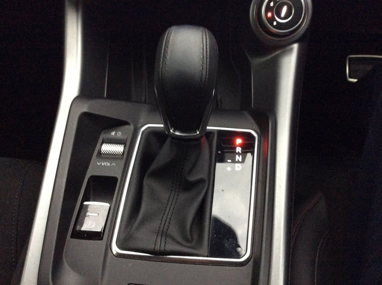 2023 Alfa Romeo Tonale 1.3 PHEV Veloce 5dr Auto Hatchback Petrol Parallel PHEV Automatic