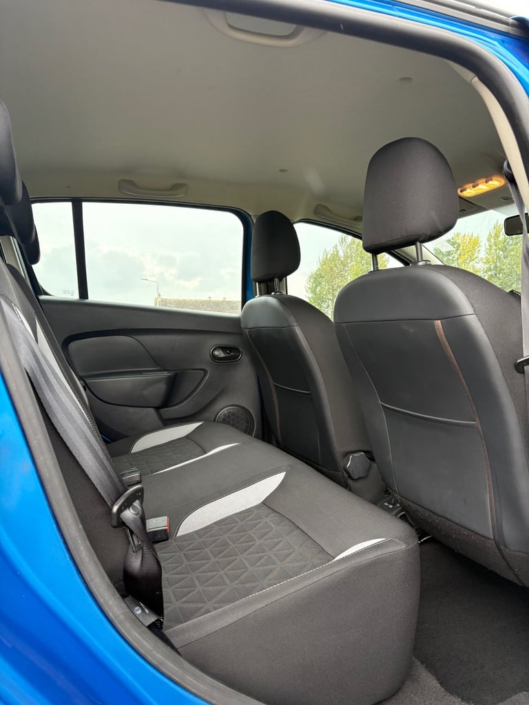 2014 Dacia Sandero Stepway 0.9 TCe Laureate 5dr HATCHBACK Petrol Manual
