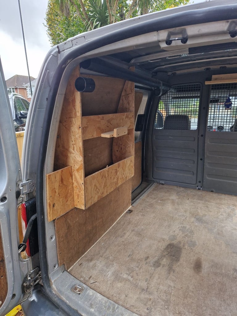 Volkswagen, Caddy, 2.0 SDI ,twin side door Panel Van, 2004, Manual, 1968 (cc)