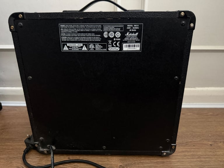 Marshall MG15 15W Guitar Amplifier