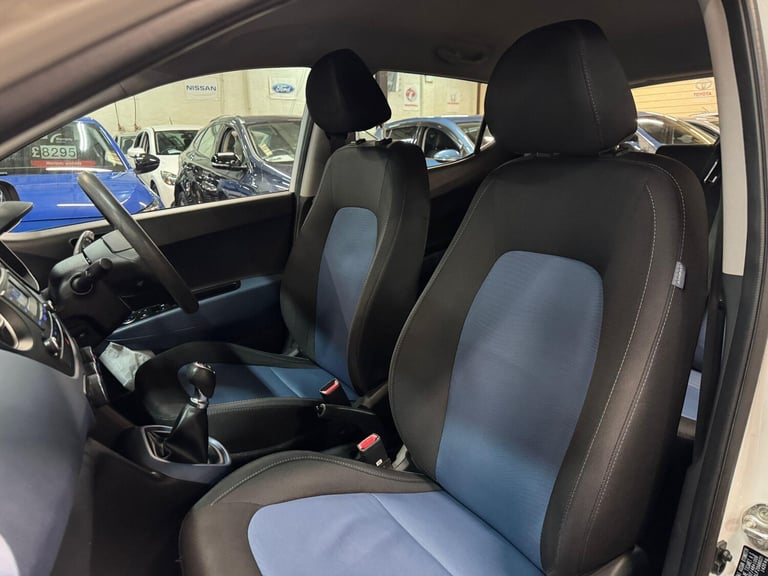 2014 Hyundai i10 1.0 SE Euro 5 5dr HATCHBACK Petrol Manual