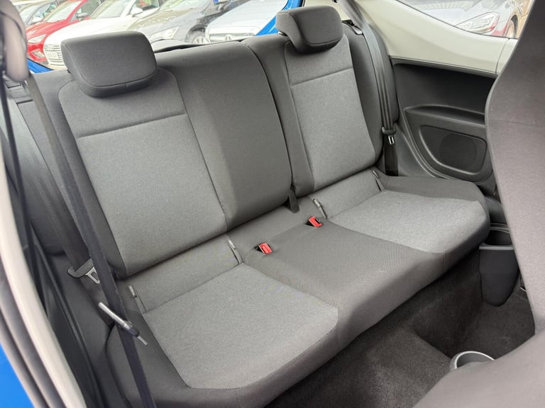 2014 Volkswagen up! 1.0 Move Up 3dr HATCHBACK PETROL Manual