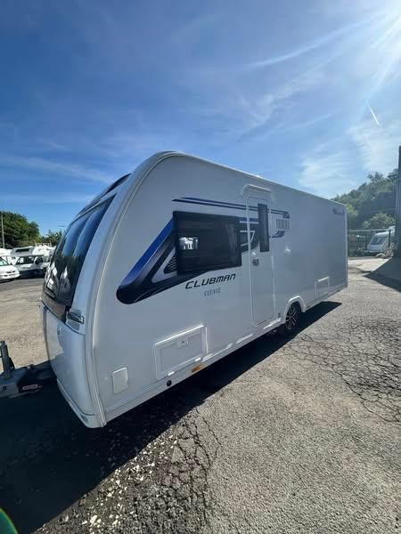  2019 LUNAR CLUBMAN SI - 4 BERTH CARAVAN 