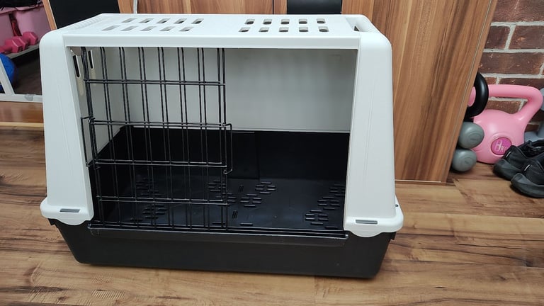 Dog carrier transporter cage