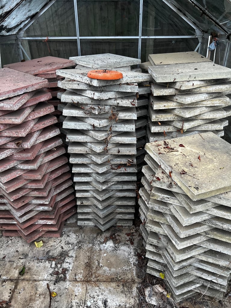 Paving slabs x200 ,   17, 1/2in x 17, 1/2in 