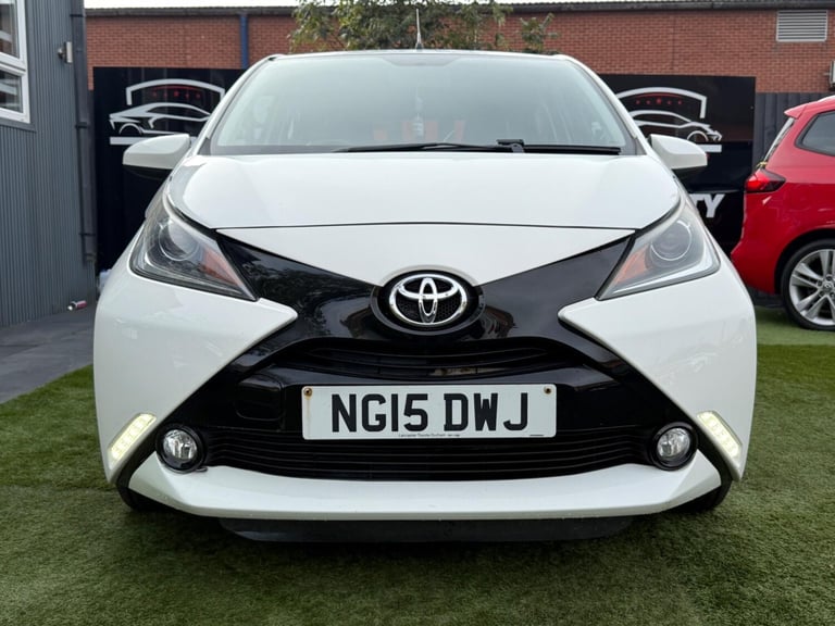 2015 Toyota AYGO 1.0 VVT-i x-pression x-wave 5dr Petrol Manual Euro 5 Euro 5 (68 ps) HATCHBACK Pe...