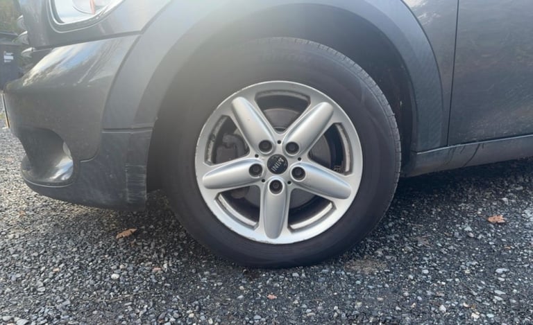 MINI Countryman 1.6 Cooper D (Diesel) – MOT until June 26 & Low Running Costs