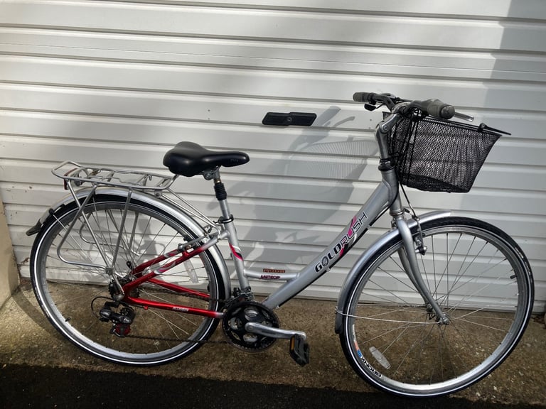 image for Ladies shopper style bike 