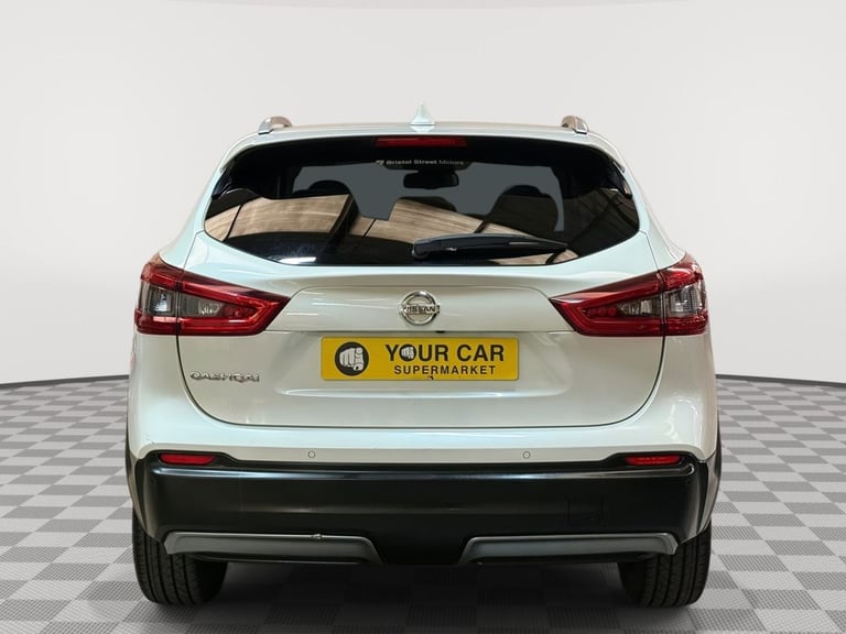 2018 Nissan Qashqai 1.5 dCi Tekna 5dr HATCHBACK PETROL Manual