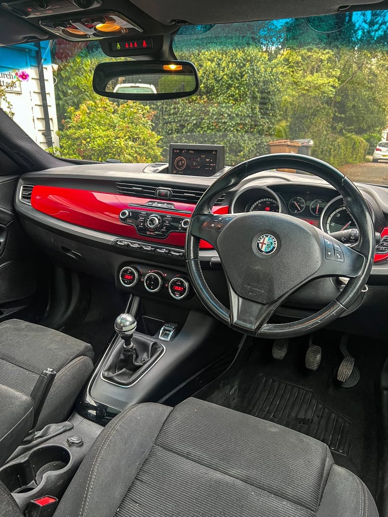 Alfa Romeo, GIULIETTA, Hatchback, 2011, Manual, 1598 (cc), 5 doors