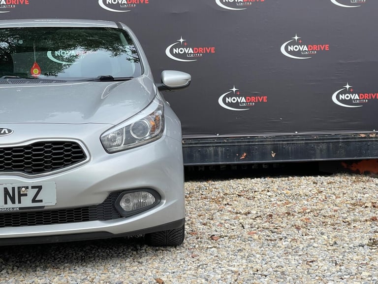 2013 Kia Ceed 1.4 CRDi 1 Euro 5 5dr HATCHBACK Diesel Manual