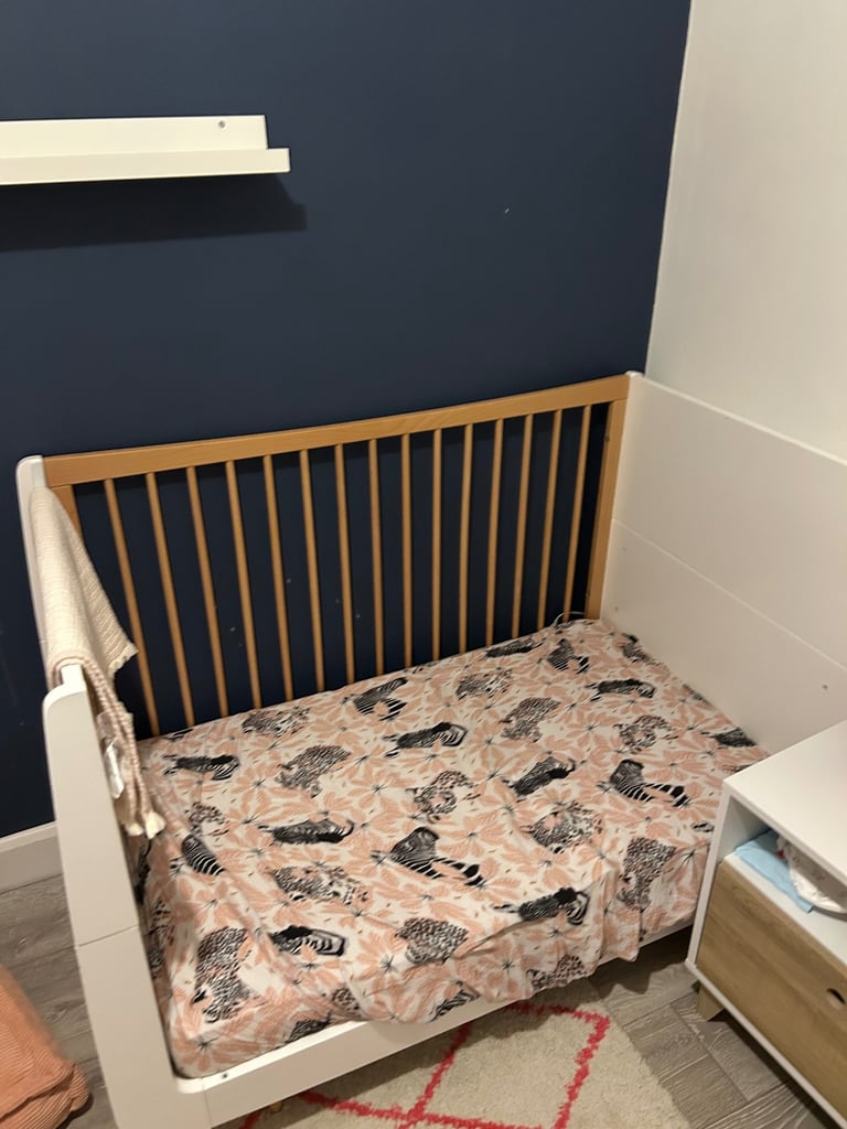 Snuzcot Skandi cot bed natural 