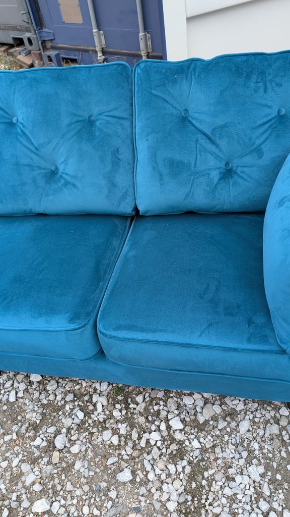 2 x sofa parts 