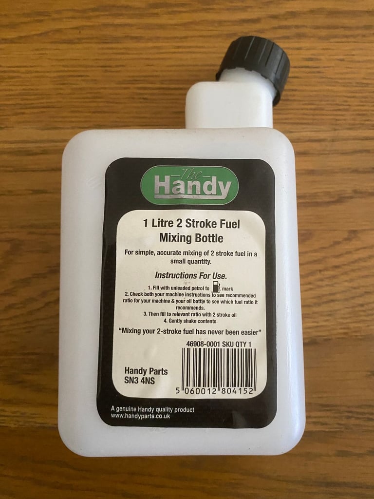 Chainsaw 2 Stroke Oil and Fuel Mixing Bottle