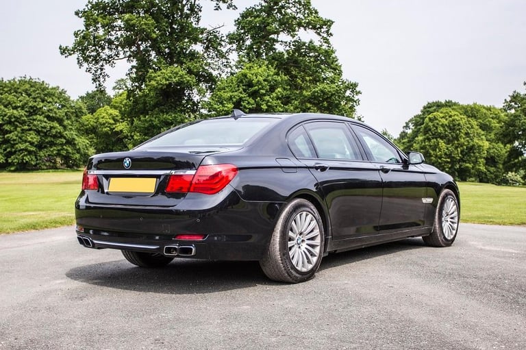 BMW 760Li High-Security VR7/9 Armoured Car