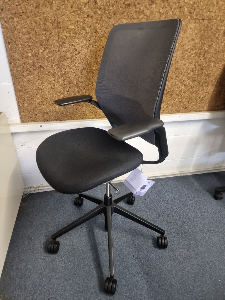 Top Quality Mesh Orangebox Eva Black Ergonomic Office Swivel Desk Chairs 10+ Available 