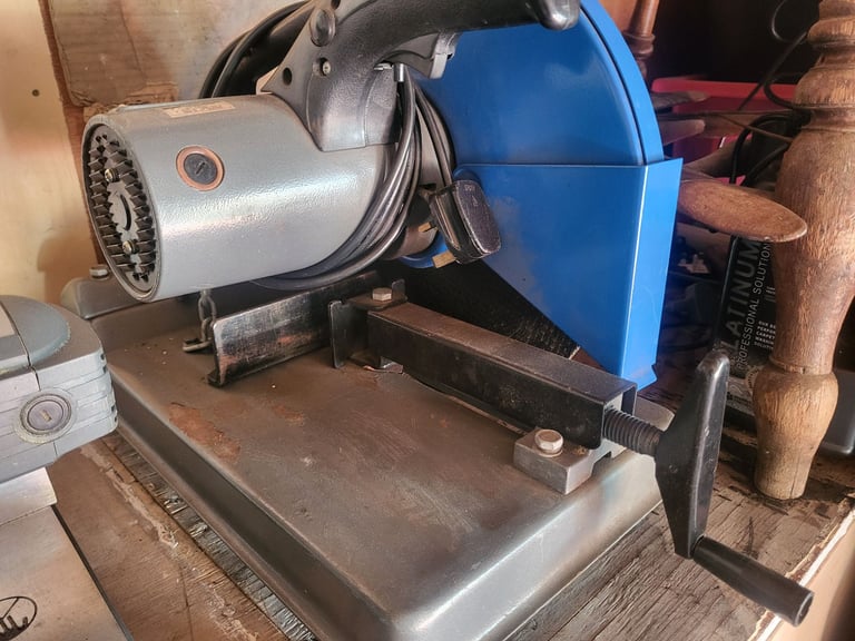 image for Steel cutting mitre saw