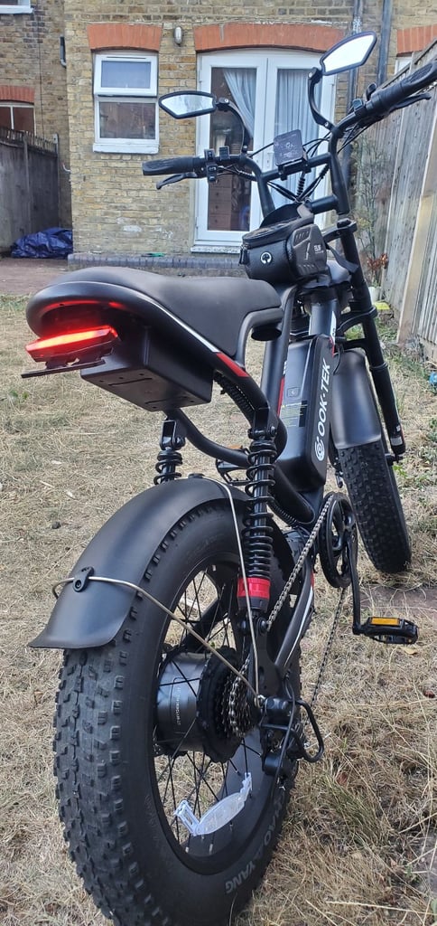 Beautiful Electric bike full suspensions,  super fast,  1000w, 17.5ah battery,  brand new 
