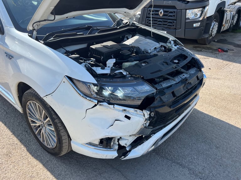 2019 MITSUBISHI OUTLANDER 4H PHEV 2.3 HYBRID ELECTRIC AUTO SUV DAMAGED SALVAGE 