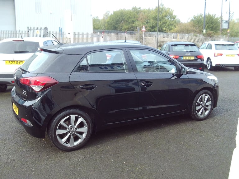 2015 Hyundai i20 1.2 SE 5dr HATCHBACK Petrol Manual