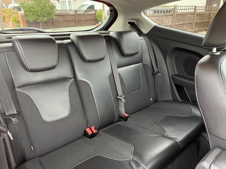 Ford, FIESTA, Hatchback, 2016, Manual, 998 (cc), 3 doors