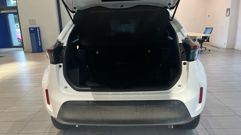 2022 Toyota Yaris Cross 1.5 Hybrid Design 5dr CVT Hybrid Estate Estate Hybrid Automatic