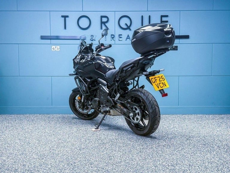 2025 25 KAWASAKI VERSYS 650 100 MILES - ADVENTURE - 1 OWNER - ULTRA LOW MILES