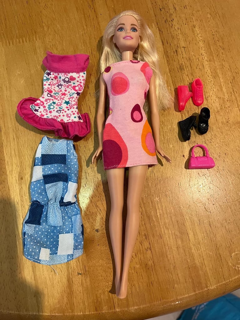 image for Barbie doll, 3 dresses, handbag & shoes set.  
