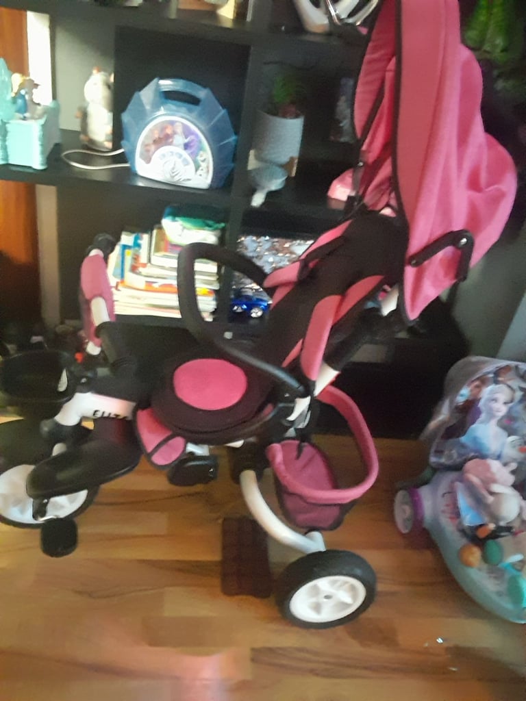 Girls trike