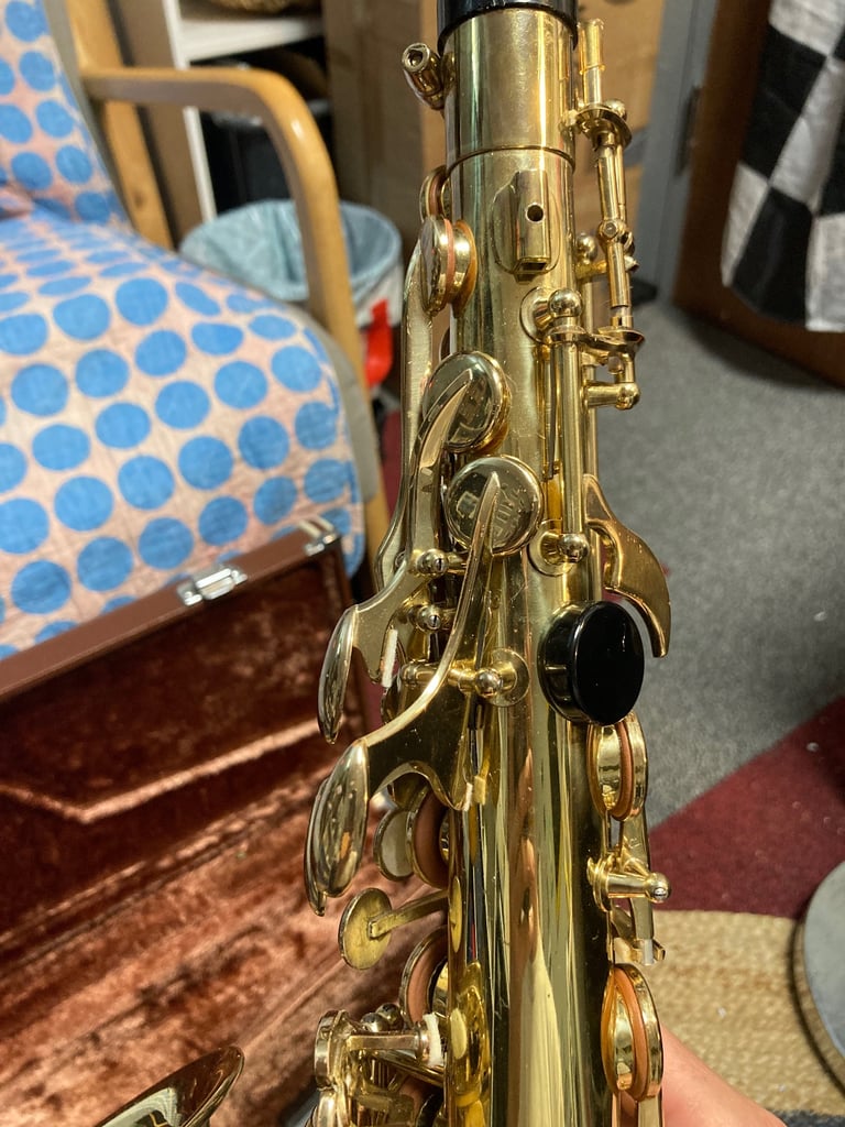 Yamaha YAS 32 purple logo, alto sax in excellent condition 