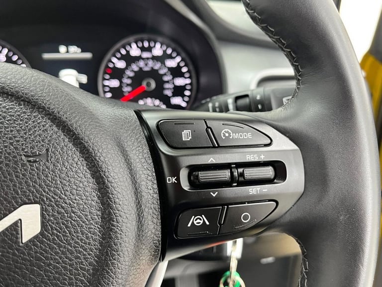 2022 Kia Stonic 1.0 T-GDi 2 SUV 5dr Petrol Manual Euro 6 (s/s) (99 bhp) HATCHBACK Petrol Manual
