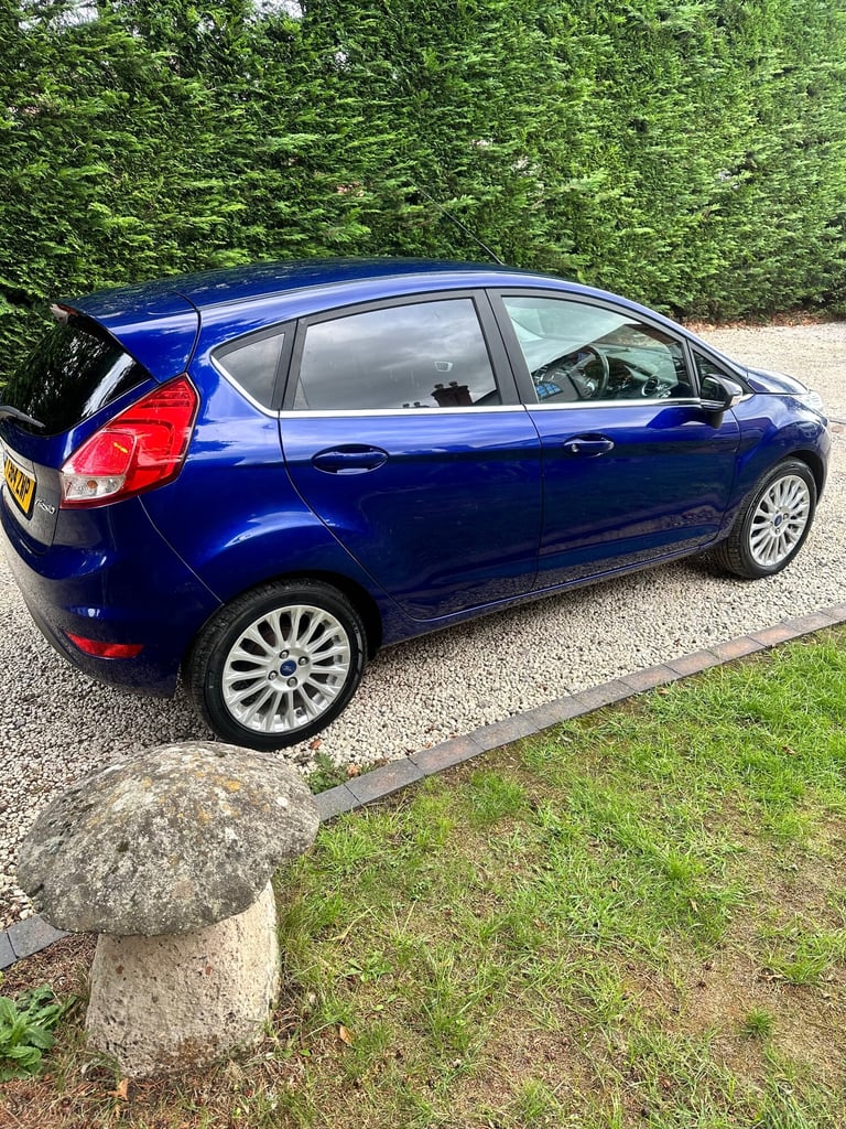 2015 Ford Fiesta 1.0 EcoBoost 125 Titanium 5dr HATCHBACK Petrol Manual