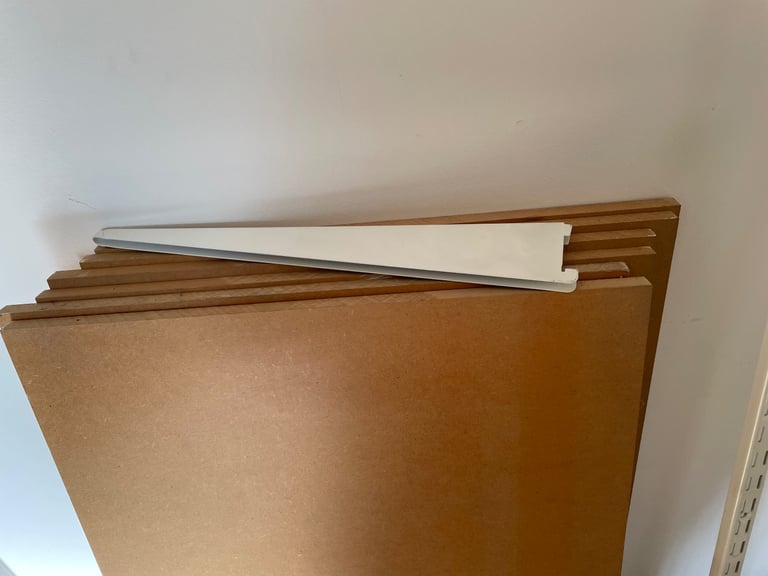 Altri shelving system 