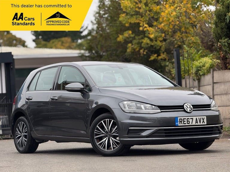 image for 2017 Volkswagen Golf 2.0 TDI SE Nav Hatchback 5dr Diesel Manual Euro 6 (s/s) (150 ps) Hatchback D...