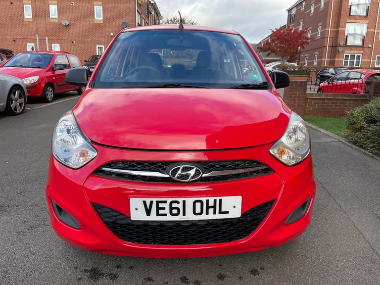 Hyundai I10 5dr Hatchback 1.2 classic with low mileage, 9 months MOT for sale!!!