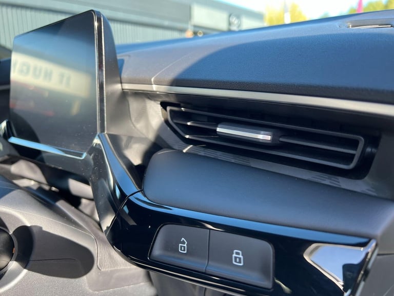 2025 MG MG3 1.5 Hybrid+ MHEV Trophy Auto Euro 6 (s/s) 5dr HATCHBACK Petrol/Electric Hybrid Automatic