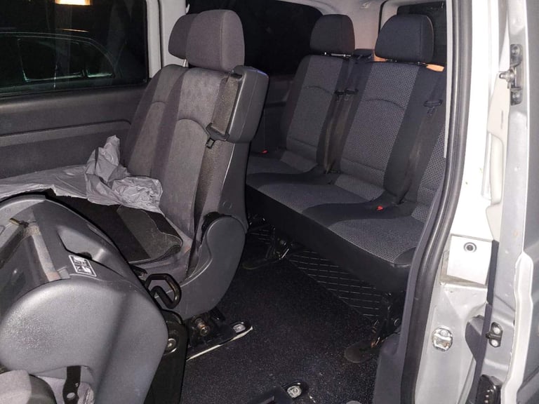 Mercedes Benz Vito MPV Manual 9 Seater