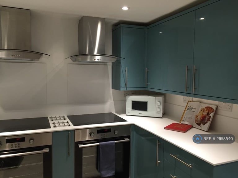 9 bedroom house in Kensington, Liverpool, L7 (9 bed) (#2658540)