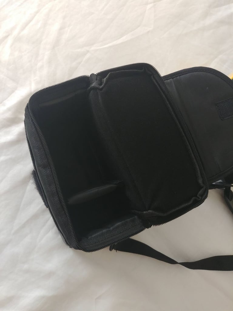 Digital Camera - Nikon Coolpix L330 Compact