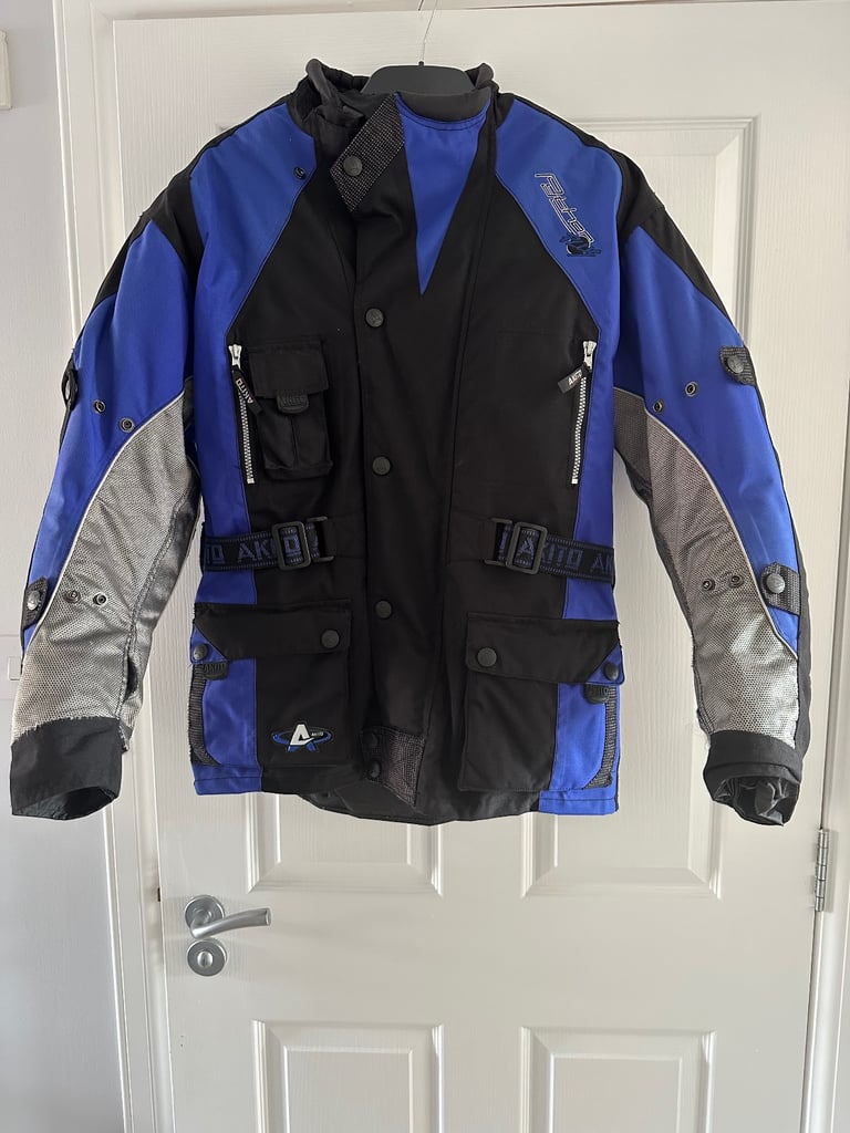Motorcycle jacket
