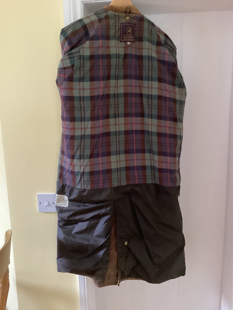 Waxed riding coat with cape