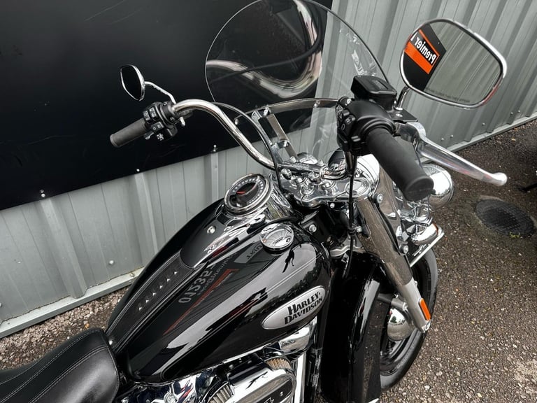 2022/22 Harley-Davidson Heritage Classic 114 1868 Motorcycle 