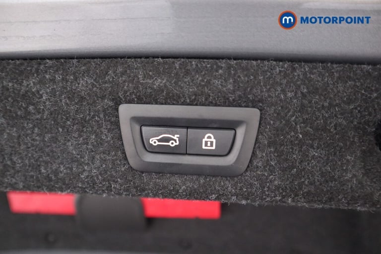 2022 BMW 5 Series 530e M Sport 4dr Auto [Tech Pack] Saloon Hybrid Automatic