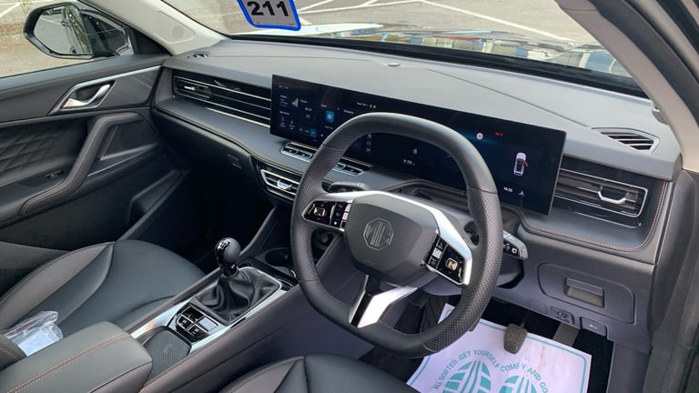 2024 MG MG HS 1.5 T-GDI Trophy SUV 5dr Petrol Manual Euro 6 (s/s) (169 ps) SUV Petrol Manual