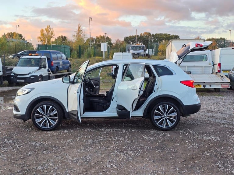 2019 Renault Kadjar 1.3 TCe Iconic SUV 5dr Petrol EDC Euro 6 (s/s) (140 ps) SUV Petrol Automatic